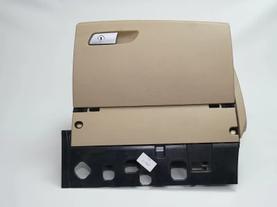 AUDİ TORPİDO KAPAĞI