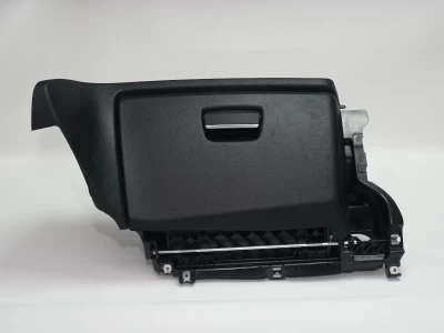 BMW TORPİDO KAPAĞI