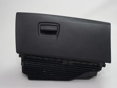 BMW TORPİDO KAPAĞI