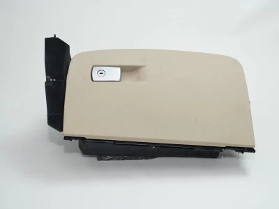 BMW TORPİDO KAPAĞI