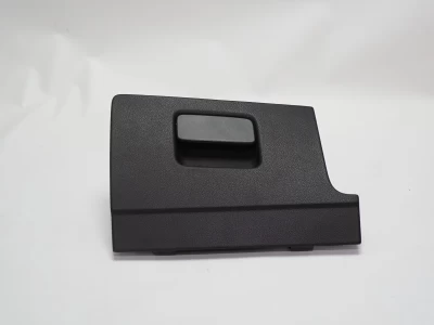 VOLKSWAGEN SAKLAMA CEBİ KAPAĞI